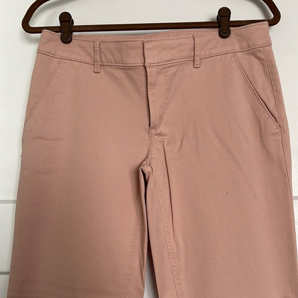 Women’s chino pants